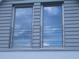 Franzoesischer Balkon lackiert-004